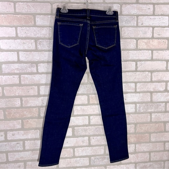 J Brand Midrise Skinny Leg Jeans in Daphne Wash Size 25 - Picture 6 of 11